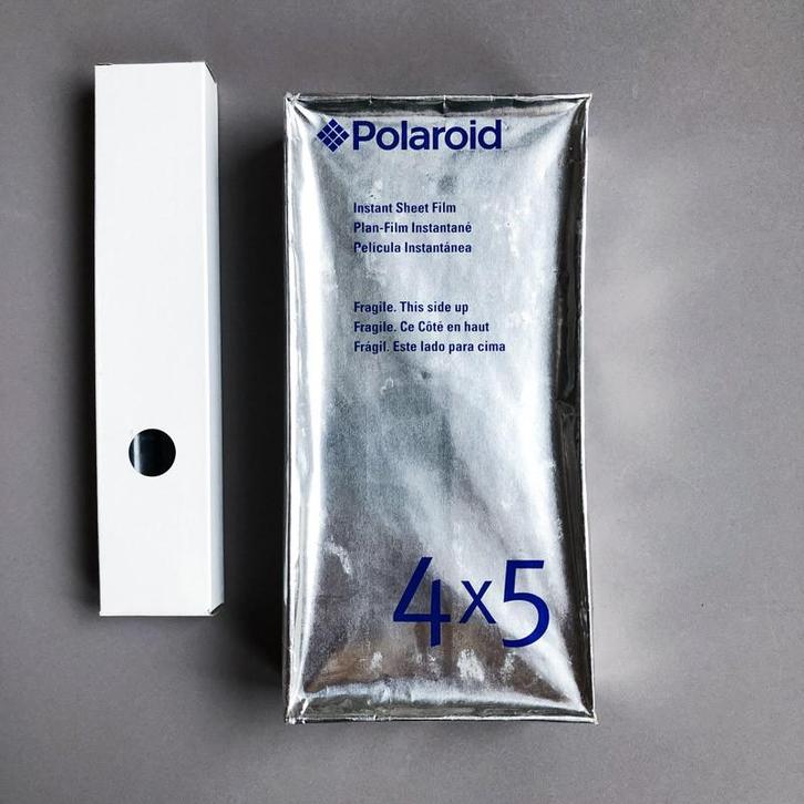 Polaroïd 51 Noir & Blanc - Pack de 20 - 4X5, TV, Hi-fi & Vidéo, Appareils photo analogiques, Neuf, Polaroid, Polaroid, Enlèvement ou Envoi