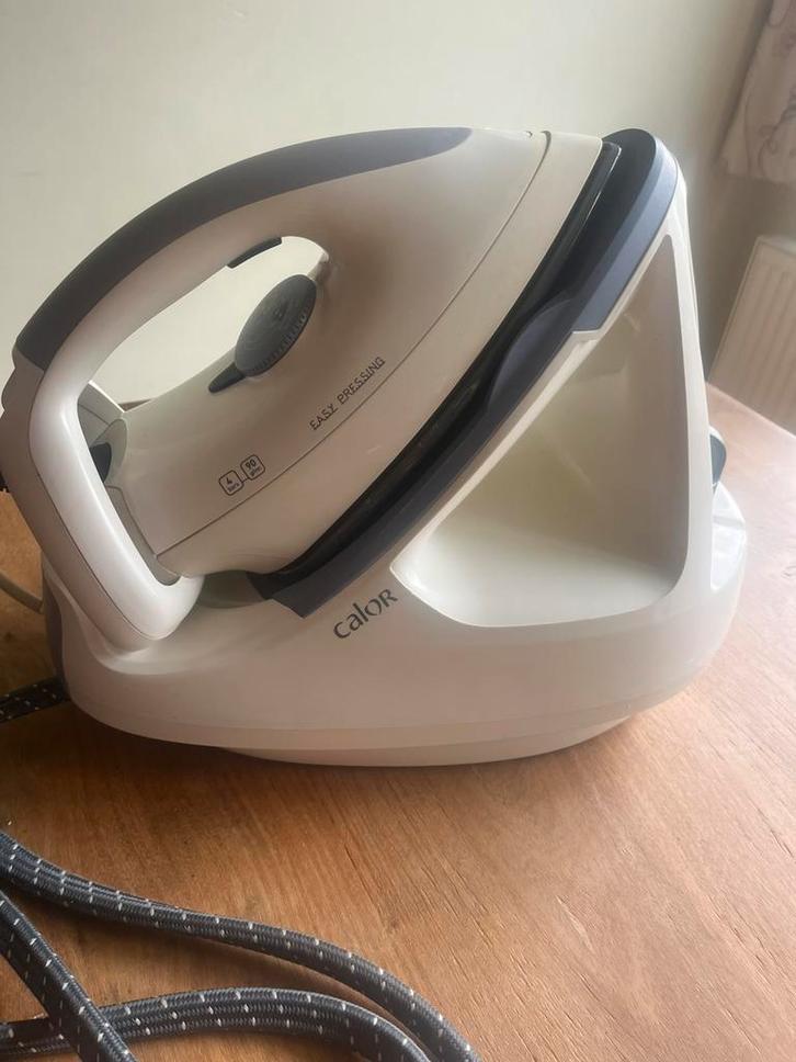 Strijkijzer Calor easy pressing, Elektronische apparatuur, Strijkijzers en Strijkplanken, Zo goed als nieuw, Ophalen