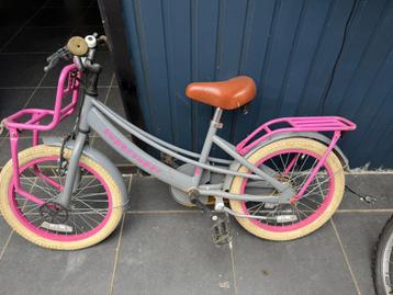 Meerdere Kinder Fietsen beschikbaar voor biedingen