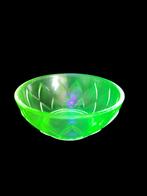 Uranium of annagroen Art Deco rond schaaltje, Antiek en Kunst, Antiek | Glaswerk en Kristal, Ophalen of Verzenden