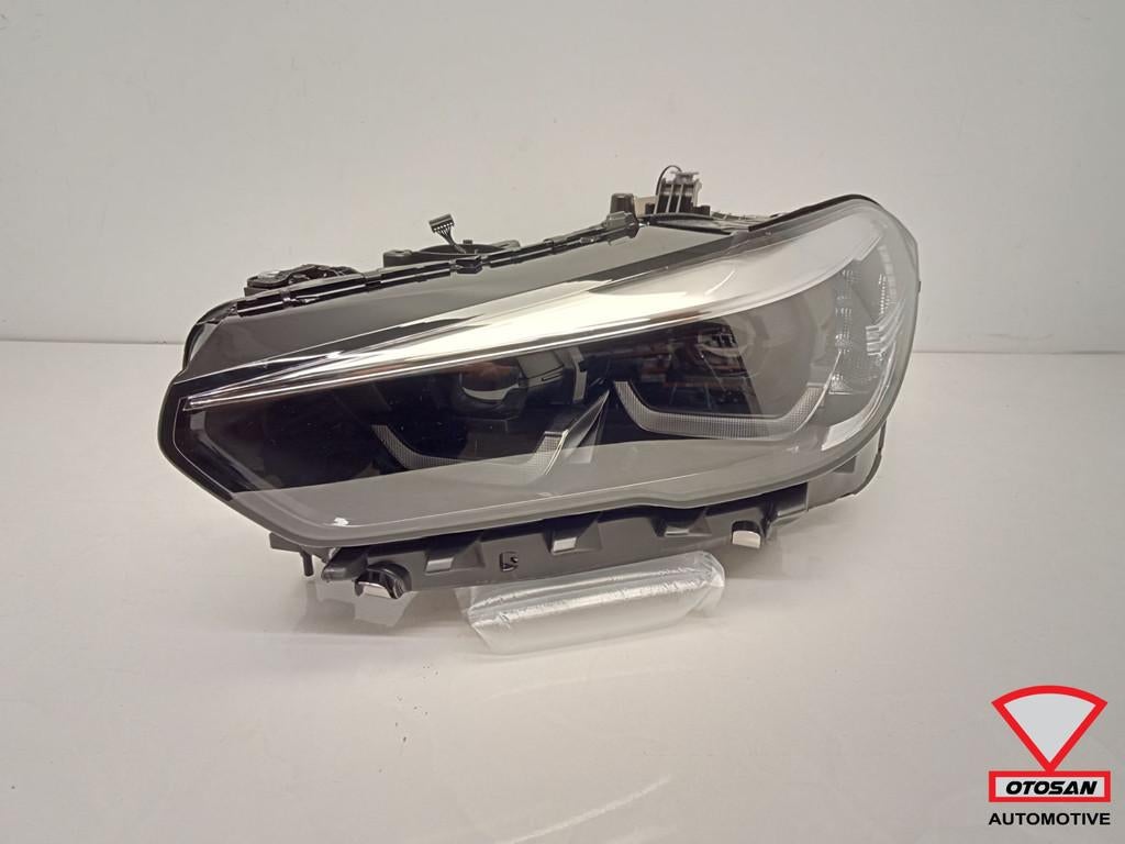BMW X5 X6 G05 G06 Liens de phares Full LED 9850411-03, Autos : Pièces & Accessoires, Petuelring 130
80788  Munich, DE, Info@bmw.de
