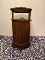 charmant bijzetkastje zeshoek-vorm met openplooibaar deurtje, 70 cm ou plus, Moins de 45 cm, Enlèvement, Utilisé