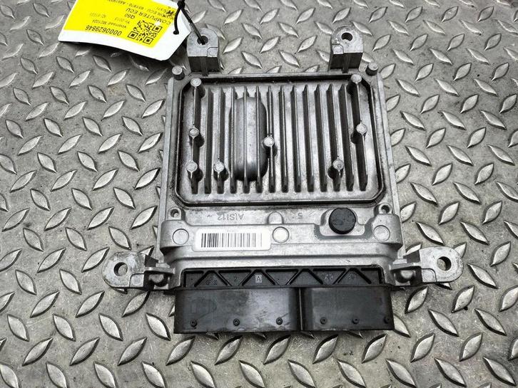 INFINITI Q50 COMPUTER ECU 2015, Autos : Pièces & Accessoires, Électronique & Câbles, Utilisé, ARN reconnu, Stiba membre, Reconnu durable