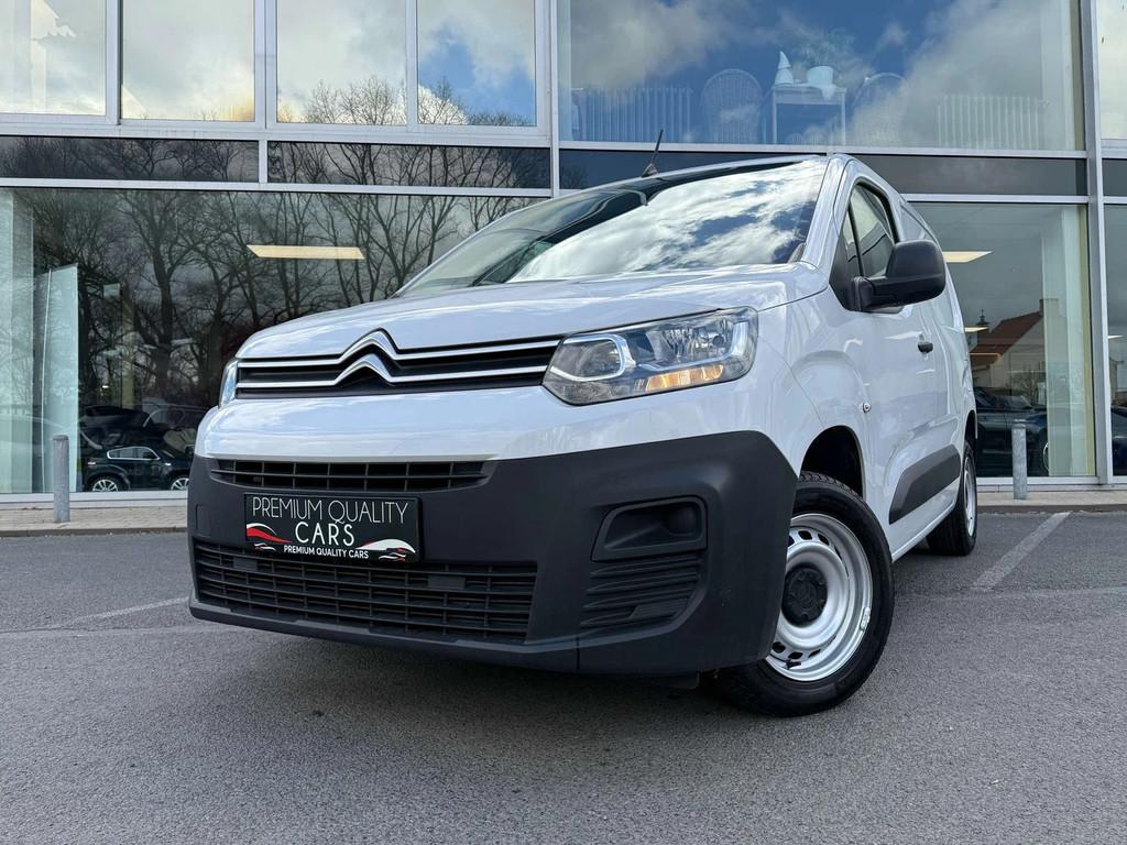 Citroën Berlingo 3ZIT / CARPLAY / PARKEERSENSOREN / AIRCO /, Autos, Camionnettes & Utilitaires, 144 g/km, Achat, Euro 6, Entreprise
