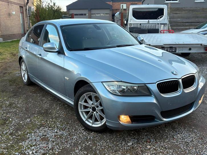 BMW E90 LCI 318d/2011/CLIM DIGITAL/CT OK/BON ETAT/EURO 5, Autos, BMW, Particulier, Série 3, ABS, Airbags, Air conditionné, Ordinateur de bord