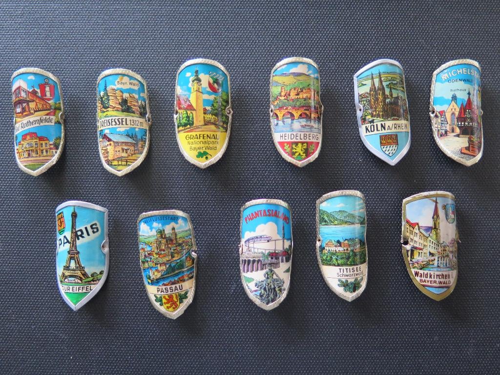 écussons pour bâton de marche, Divers, Bâtons de marche, Enlèvement ou Envoi, Utilisé