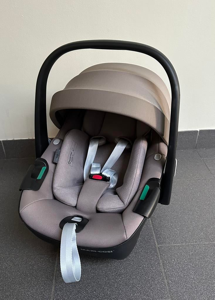 Maxi-Cosi Pebble 360, Ophalen, Zo goed als nieuw, Maxi-Cosi