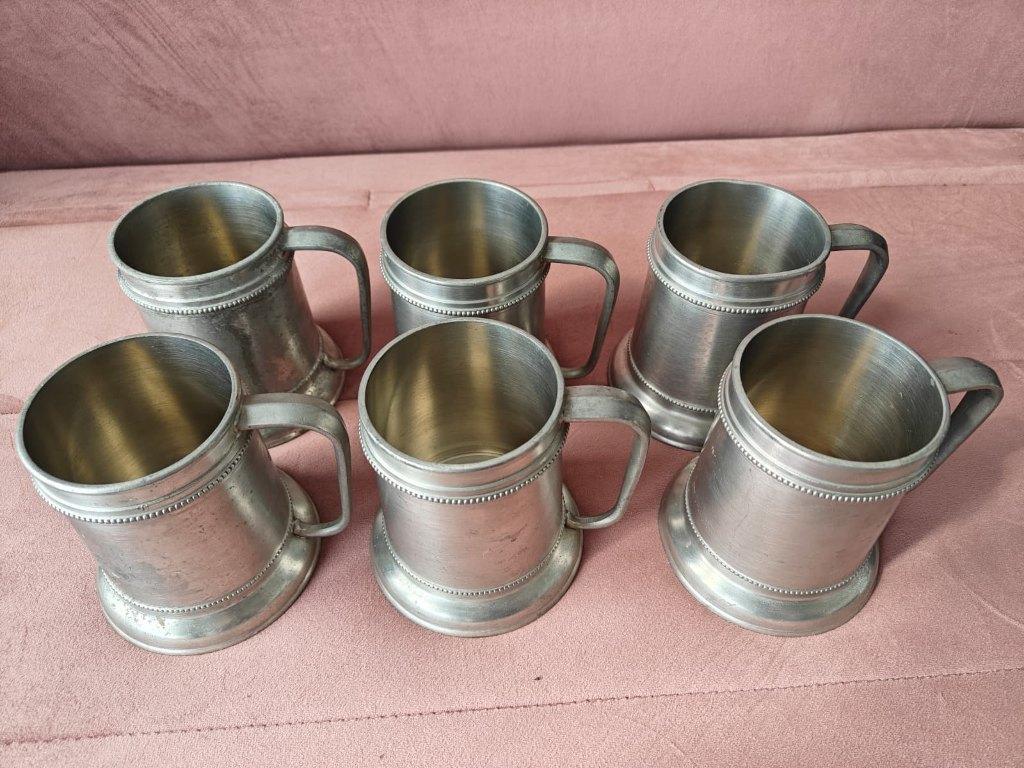 Ensemble 6 tasses vintage en étain - Les Potstainiers Hutois, Antiquités & Art, Enlèvement ou Envoi