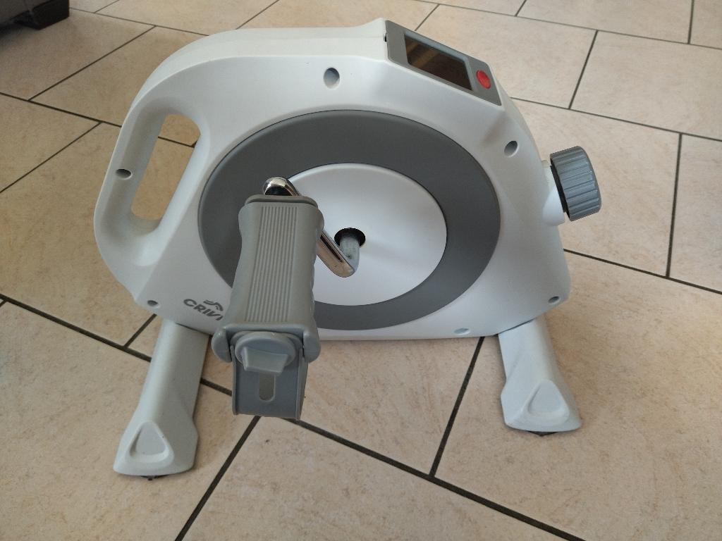 Pédalier d'entraînement, Sports & Fitness, Appareils de fitness, Comme neuf, Bras, Jambes, Enlèvement