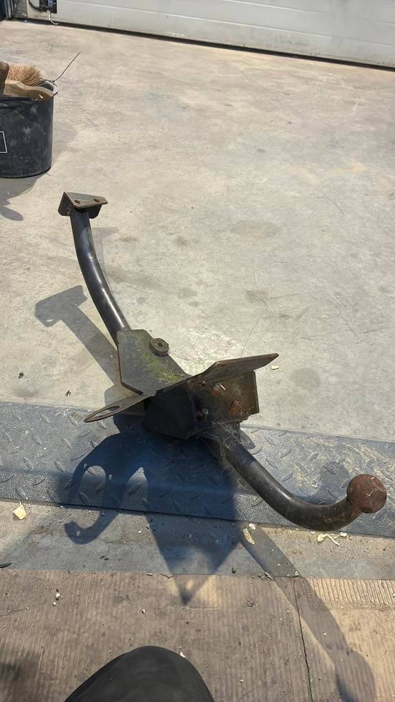 Golf 1 (cabrio ) trekhaak, Ophalen, Gebruikt