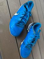 Voetbalschoenen maat 35. 1jaar oud., Ophalen, Gebruikt, Schoenen