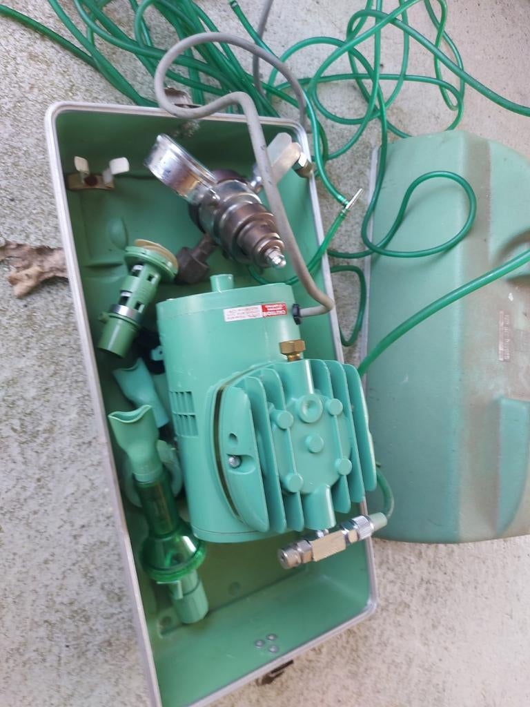 Compressor,medisch,airbrush, Ophalen of Verzenden