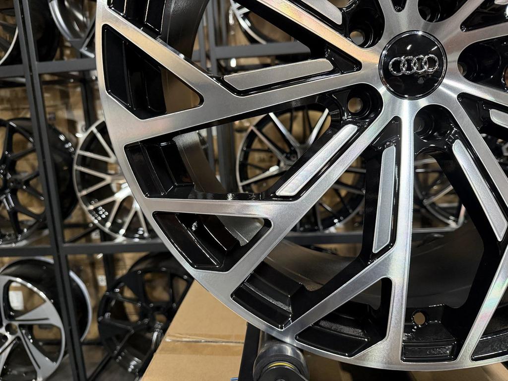 20 inch Audi S look velgen A4 A5 A6 A7 A8 Q3 Q5 Q7 8 RS5 RS6, Auto-onderdelen, Velg(en), -, -, Nieuw