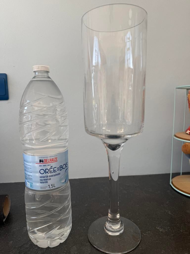 Magnifique vase plus ou moins 45cm, Maison & Meubles, Accessoires pour la Maison | Vases, Enlèvement ou Envoi, Comme neuf