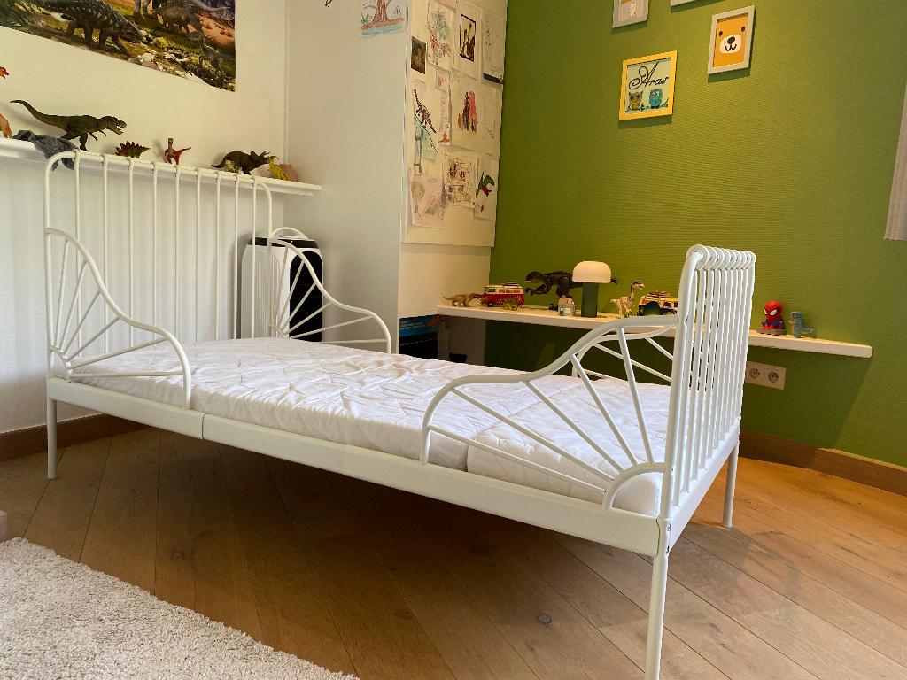 Meegroeibed Ikea en matras, Kinderen en Baby's, Ophalen, Matras