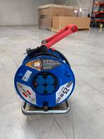 verlengkabels  1 maal 3G2,5 en 1 maal 5G2,5, Enlèvement, Comme neuf, Câble ou Fil électrique