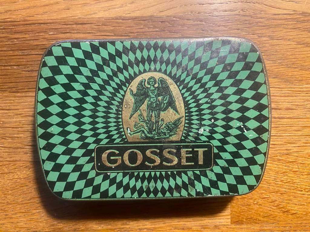gosset st-michel tabaksdoos (zeldzaam), Verzamelen, Rookartikelen, Aanstekers en Luciferdoosjes, Ophalen of Verzenden, Gebruikt