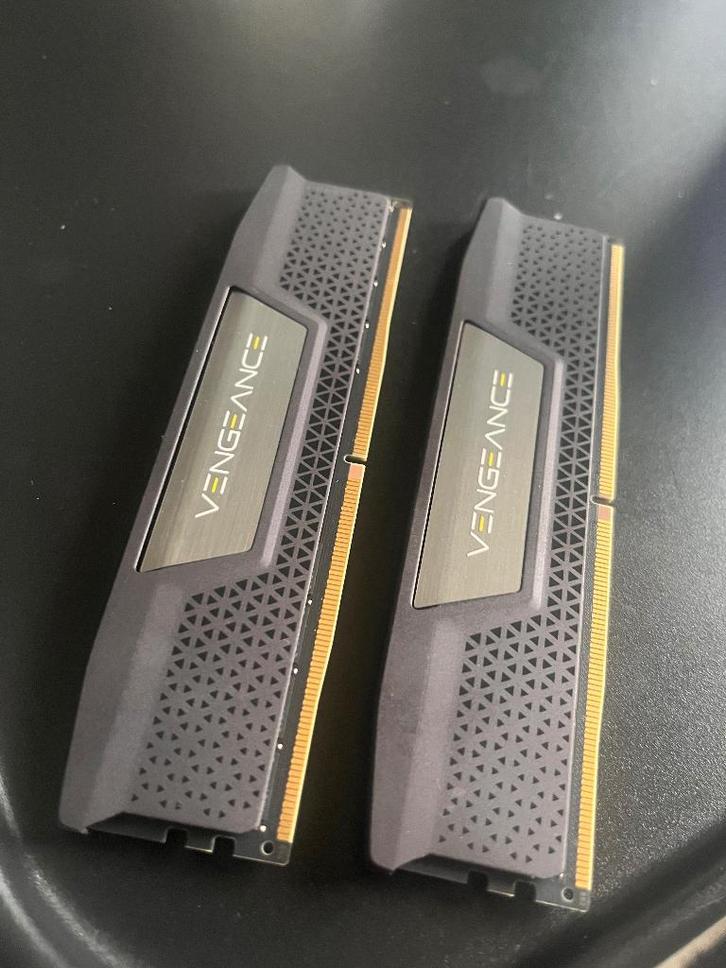 Ram ddr5 2x32gb ( 64gb ), Informatique & Logiciels, Mémoire RAM, Comme neuf, 64 GB, DDR5, Enlèvement ou Envoi