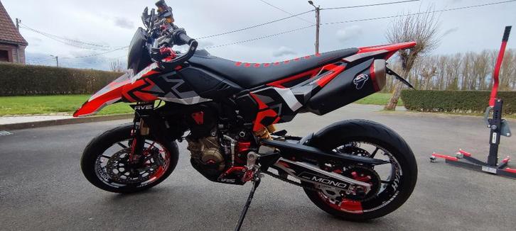 ducati hypermotard RVE, Motoren, Motoren | Ducati, Particulier, SuperMoto, meer dan 35 kW, 1 cilinder, Motorrijbewijs A, ABS, LED Verlichting