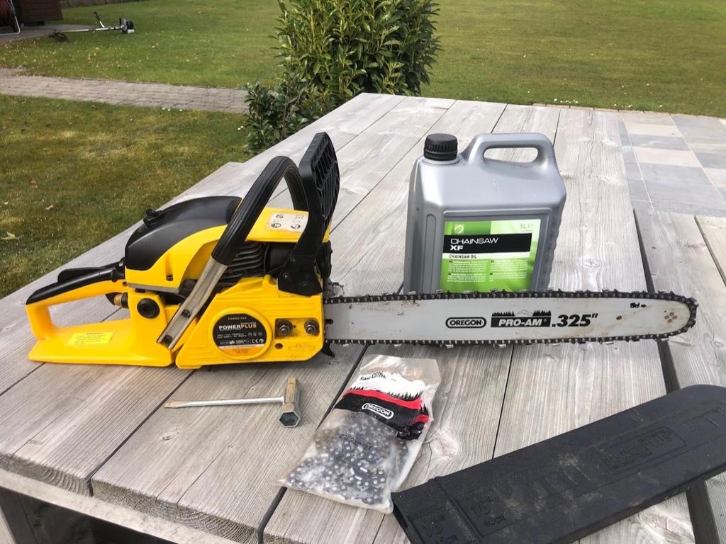 Kettingzaag machine, Ophalen, Zo goed als nieuw, Kettingzaag, Powerplus