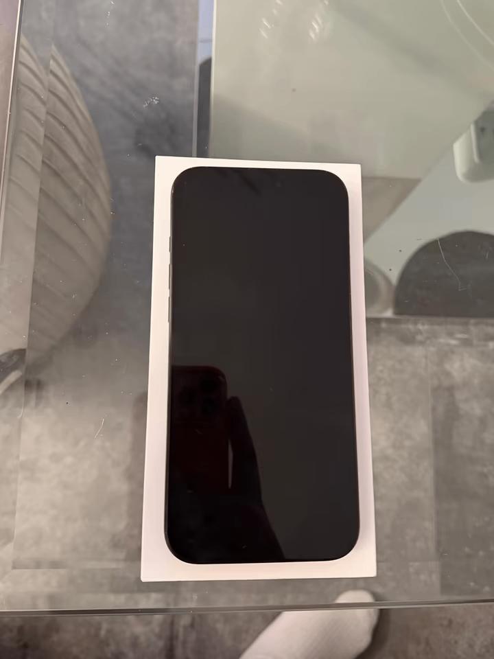 Iphone 16 Pro Max, Télécoms, 256 GB, Avec abonnement, 89 %, Enlèvement ou Envoi