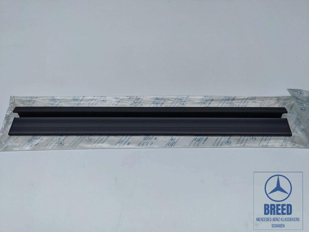 NOS instaplijst voorzijde zwart voor Mercedes-Benz W124, -, Nieuw, Ophalen of Verzenden, -
