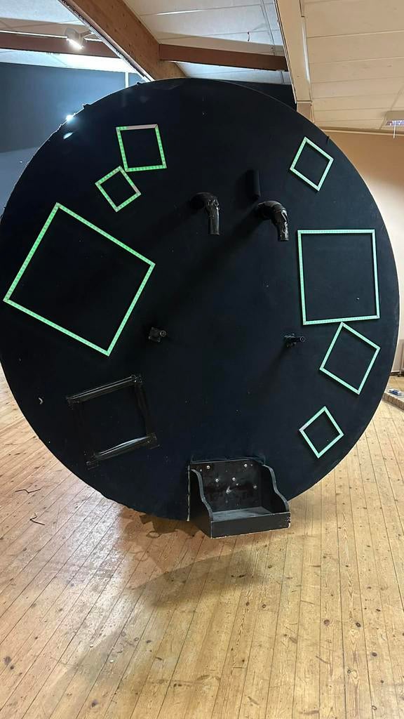 Decor - praalwagen - show Draaiplateau, Ophalen, Zo goed als nieuw