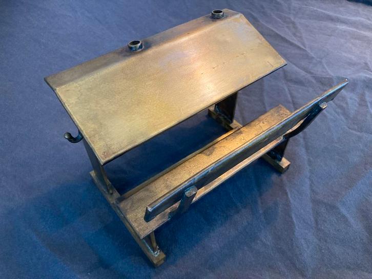 Daniel D,Haeseleer (brutalisme) messing lessenaar, Antiek en Kunst, Kunst | Designobjecten, Verzenden