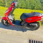 peugeot Kisbee scooter , a klasse , mooie staat, Fietsen en Brommers, Gebruikt, Ophalen of Verzenden, Benzine, Peugeot