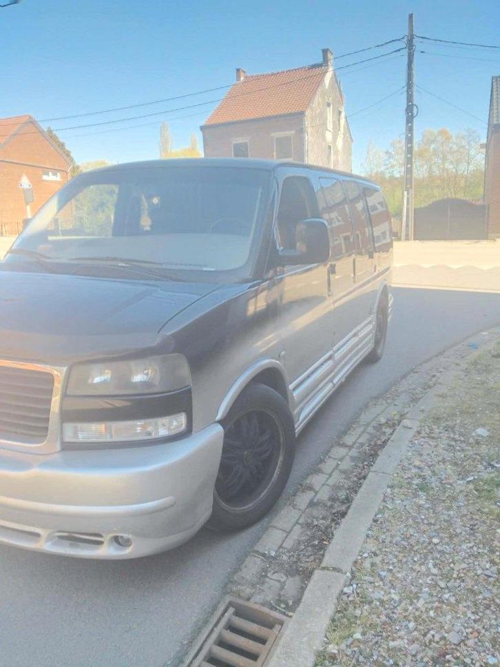 Express, Auto's, Chevrolet, Particulier, Chevy Van, LPG, SUV of Terreinwagen, Automaat, Zilver of Grijs, Zwart, Leder, Ophalen