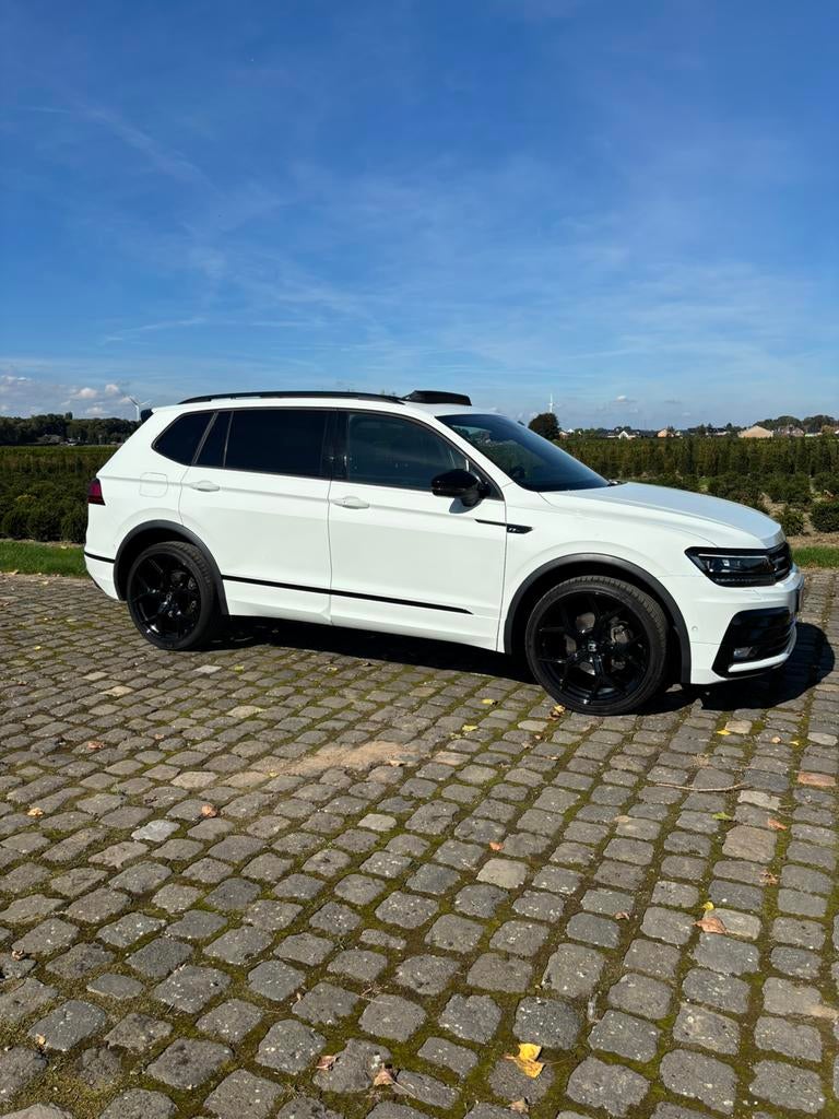 VW Tiguan Allspace 1.5tsi R-line 2021 66500km, Auto's, Volkswagen, Leder, 5 deurs, Particulier, SUV of Terreinwagen