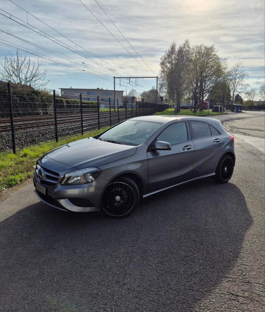 Mercedes-Benz A160d | Leder interieur, Auto's, Voorwielaandrijving, Euro 6, Leder, Bedrijf