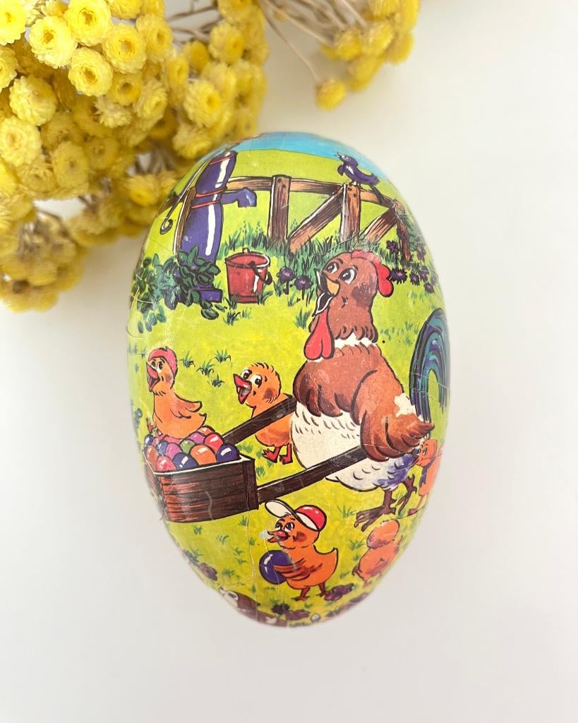 Boîte œuf en carton / papier mâché Coq poussant une brouette, Diversen, Pasen, Gebruikt, Ophalen of Verzenden