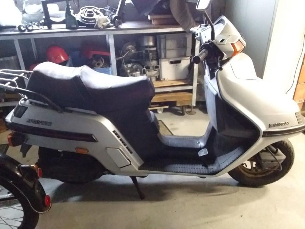 Honda Spacy/Elite 250 oldtimer te koop/ruil, Motos, Occasion, Particulier, 1 cylindre, Automatique