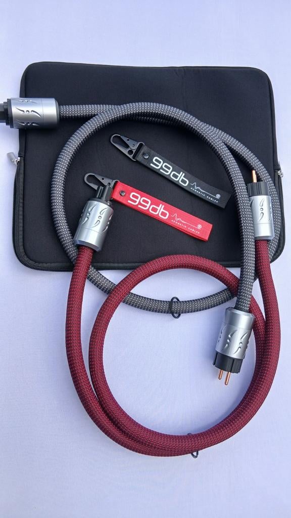 Câbles secteur audiophiles très haut de gamme., TV, Hi-fi & Vidéo, Enlèvement ou Envoi