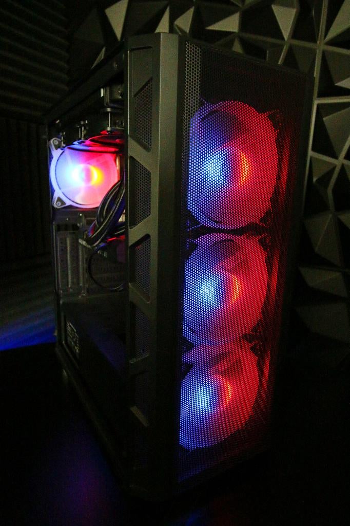 Gaming PC, Computers en Software, Overige Computers en Software, Zo goed als nieuw, Ophalen