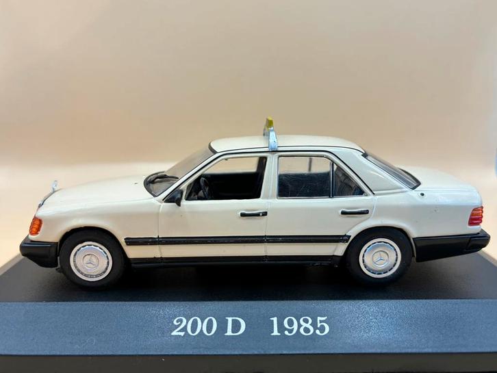 Mercedes-Benz E-klasse 200D (Type W124) 1985 - DeAgostini, Hobby en Vrije tijd, Modelauto's | 1:43, Nieuw, Auto, Overige merken