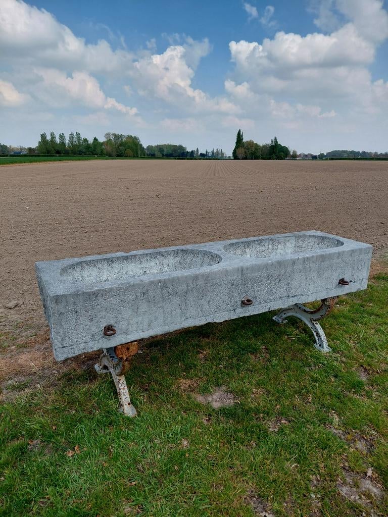 Antieke prachtige arduinen trog van 2m lang, Ophalen, Steen