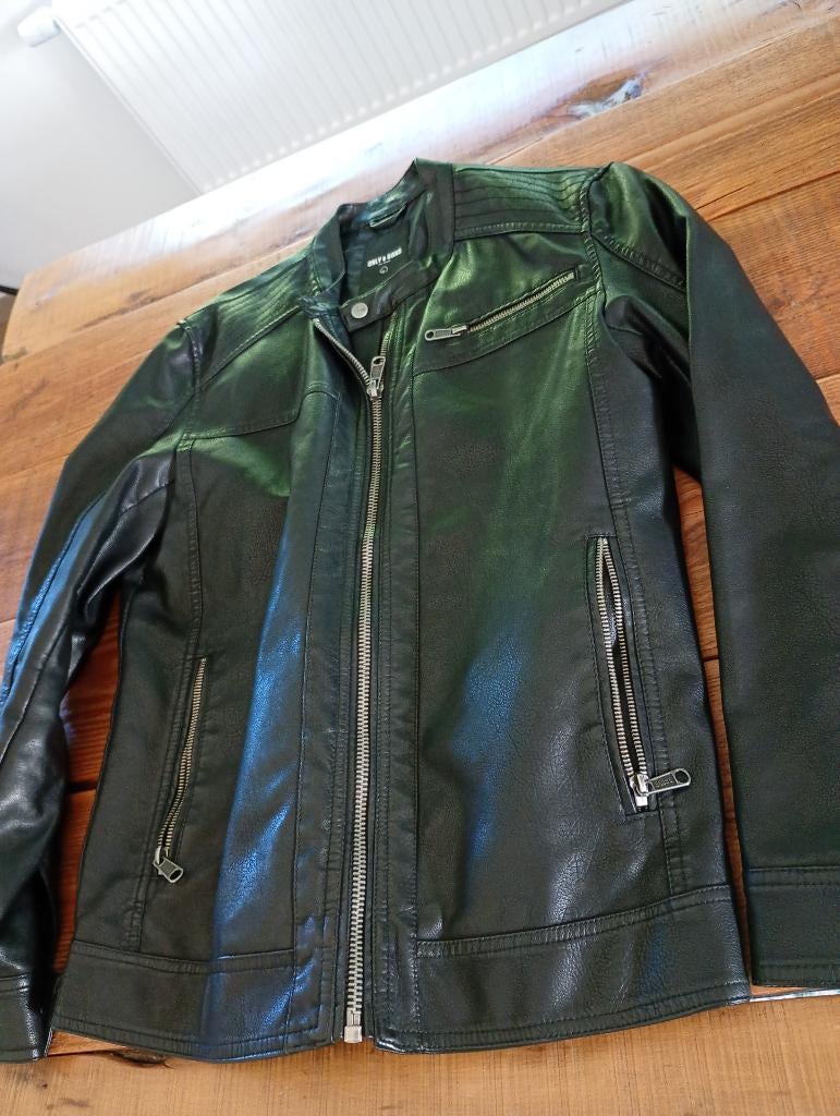 Only and Sons, Ophalen