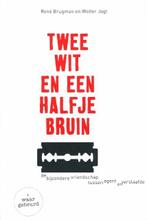 (b350) Twee wit en een halfje bruin, Verzenden, Gelezen