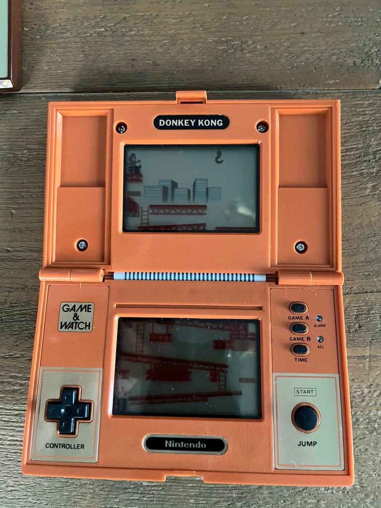 Game watch, Games en Spelcomputers, Spelcomputers | Overige, Ophalen, Zo goed als nieuw