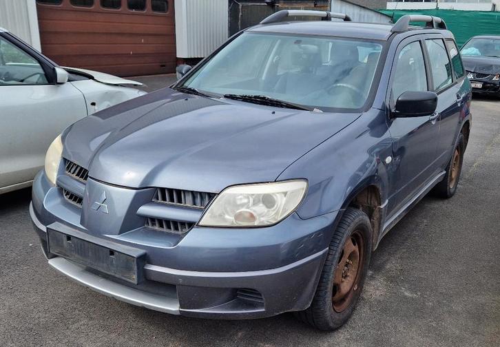 Mitsubishi Outlander export of onderdelen, Auto's, Mitsubishi, Particulier, Outlander, LPG, Euro 4, 5 deurs, Handgeschakeld, Achterwielaandrijving