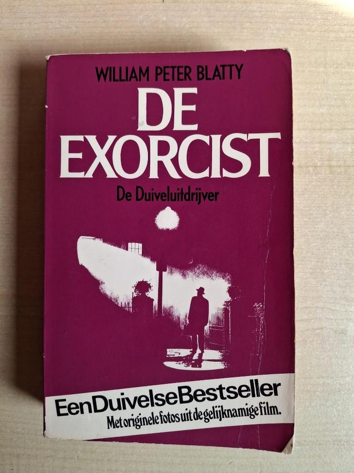 Boek : De Exorcist – De Duiveluitdrijver, Boeken, Thrillers, Gelezen, België, Ophalen of Verzenden