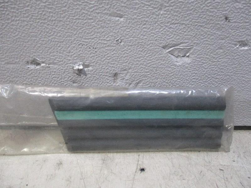 PROTECTION AILE AVANT GAUCHE Opel Corsa A (90332598), Autos : Pièces & Accessoires, Carrosserie & Tôlerie, Neuf, Gauche, Opel