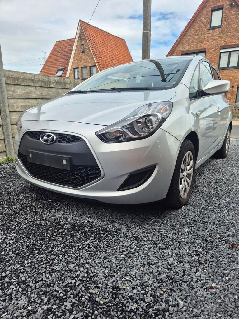 Hyundai ix20 1.4 benzine 40.000km CarPlay TOPSTAAT, Particulier, IX20, Zilver of Grijs, Stadsauto