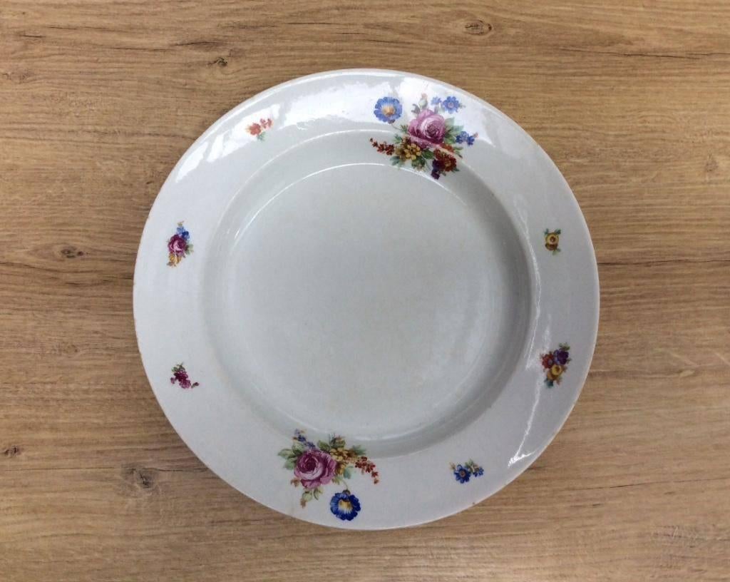 3 grote serveerborden - 26 tot 33 cm, Ophalen of Verzenden, Gebruikt, Bord(en)