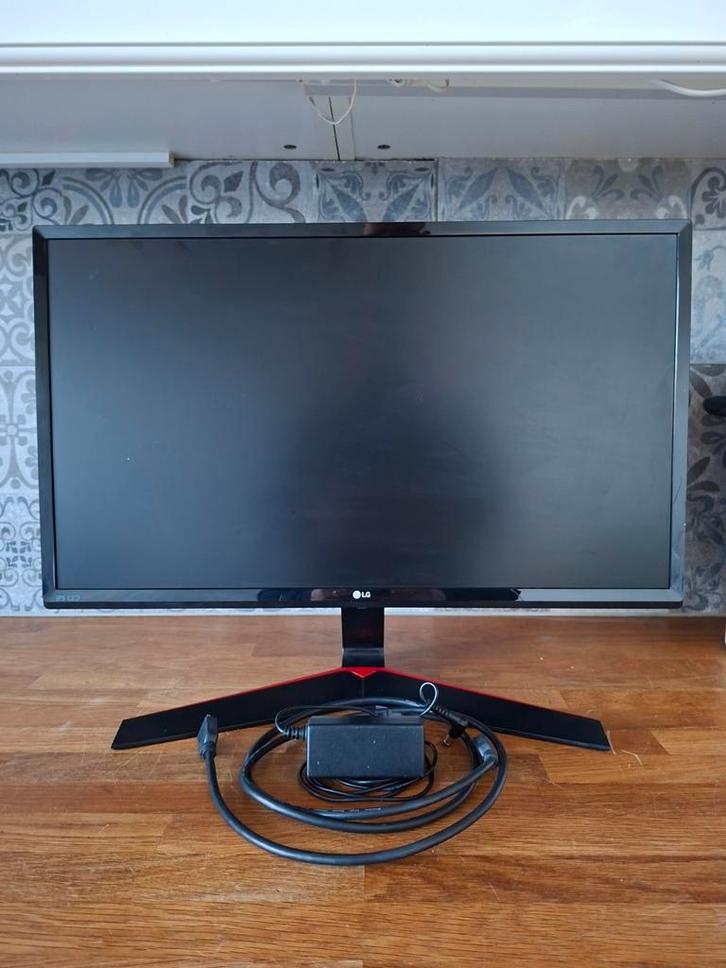 UltraGear Gamingmonitor full HD 24inch LG 24MP59G-P, Computers en Software, Monitoren, Zo goed als nieuw, 61 t/m 100 Hz, DisplayPort