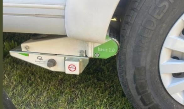 Caravane, Caravanes & Camping, Caravanes, Particulier, jusqu'à 4, 750 - 1000 kg, Banquette en rond, Knaus, 2 lits séparés, Lit dans la longueur