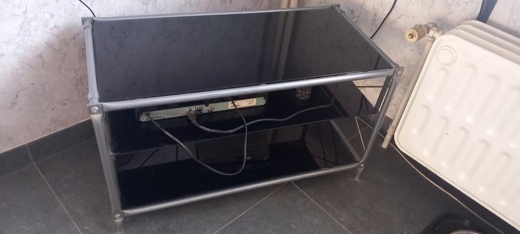 Tv kastje en salon tafeltje, Ophalen, Gebruikt