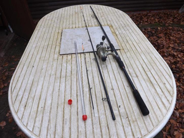 spinhengel van OKUMA 270 met molen op, Watersport en Boten, Hengelsport | Roofvissen, Gebruikt, Werphengel, Ophalen